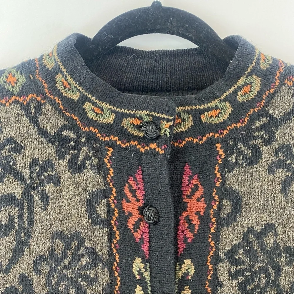 Icelandic Design Wool Cotton Lined Sweater Jacket Sz M Folklore Floral Filigree - Picture 2 of 16